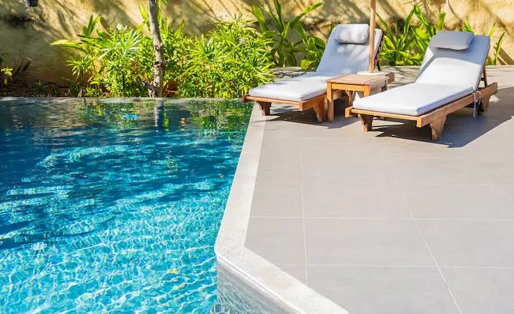 Commercial pool built by Heavenly Outdoor in Bunker Hill, Texas