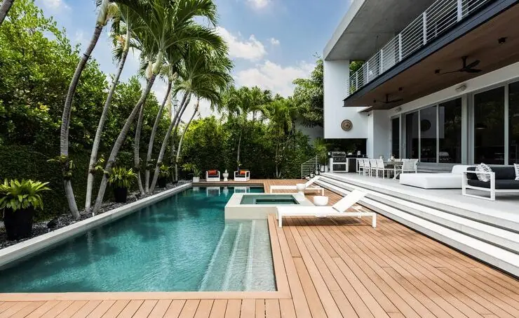 Residential pool built by Heavenly Outdoor in Humble, Texas